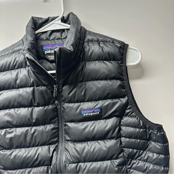 Patagonia Women's Black Puffer Vest Goose Down Outdoor Athletic Hiking Medium - Picture 3 of 7